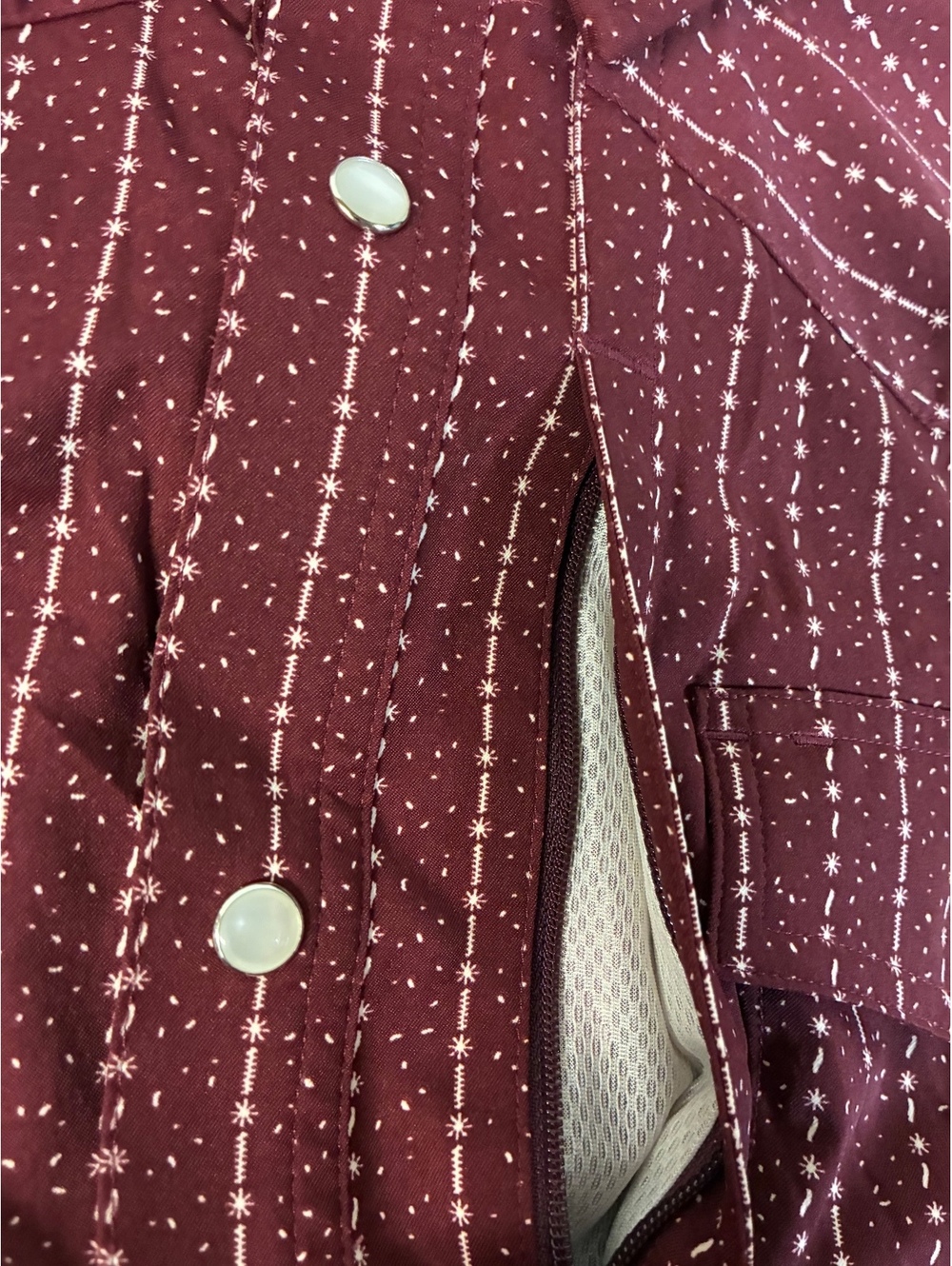 Poncho Maroon Farmer Western Short Sleeve Pearl Snap Shirt Size M Regular Fit - Picture 10 of 14